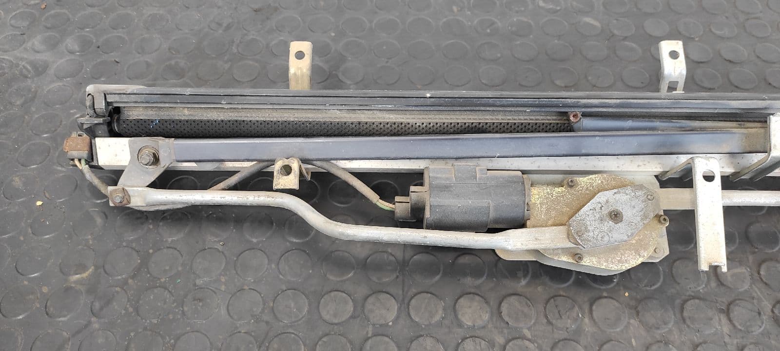 Recambio de CORTINA ELECTRICA para MERCEDES-BENZ CLASE E (W210) referencia OEM IAM 2108100220 5
