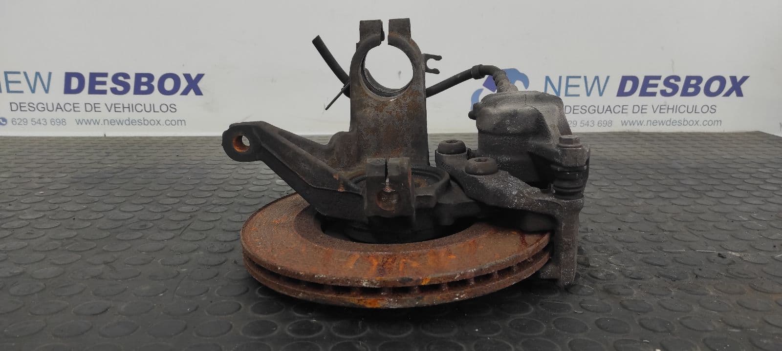 Recambio de MANGUETA DELANTERA IZQUIERDA para CITROEN BERLINGO CUADRO L1 9HW referencia OEM IAM    - BLANCO 4