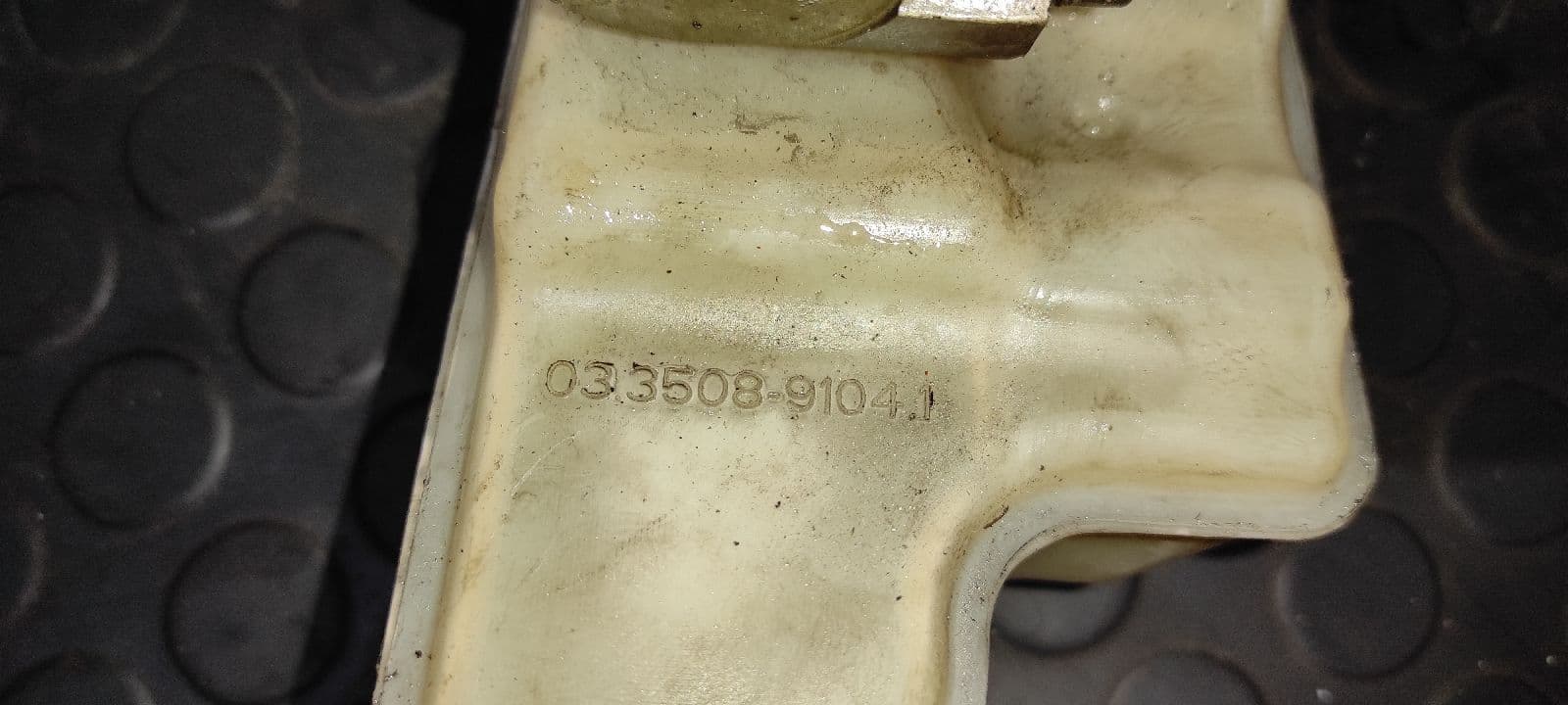 Recambio de BOMBA FRENO para FORD FOCUS BERLINA (CAP) Ambiente (D) KKDA referencia OEM IAM 03350891031   - BLANCO 5