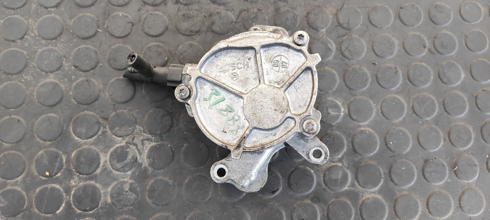 Recambio de DEPRESOR FRENO / BOMBA VACIO para PEUGEOT 407 2.0 16V HDi FAP CAT (RHR / DW10BTED4) RHRDW10BTED4 referencia OEM IAM D1651A   - GRIS
