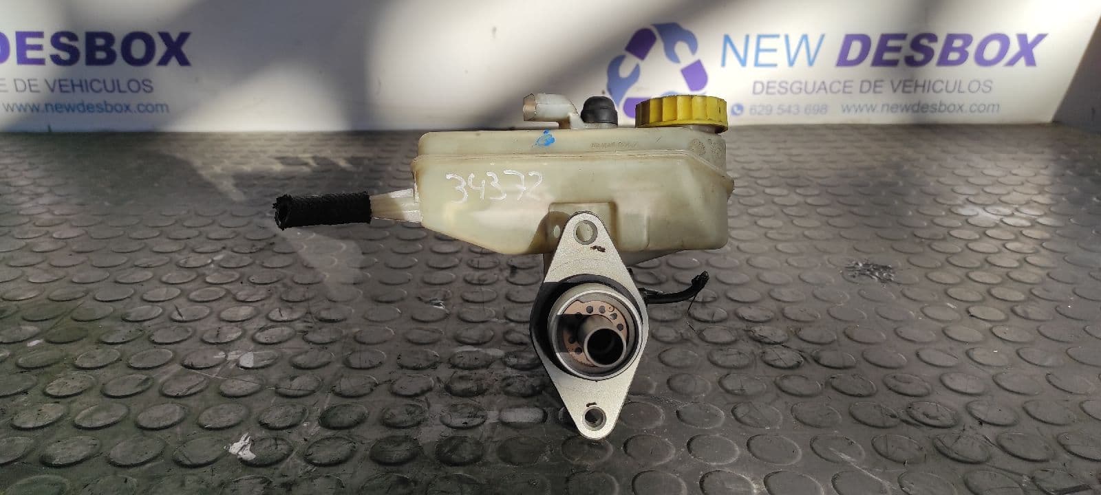 Recambio de BOMBA FRENO para SEAT CORDOBA BERLINA (6K2) Cupra AYP referencia OEM IAM 03350882762   - AMARILLO