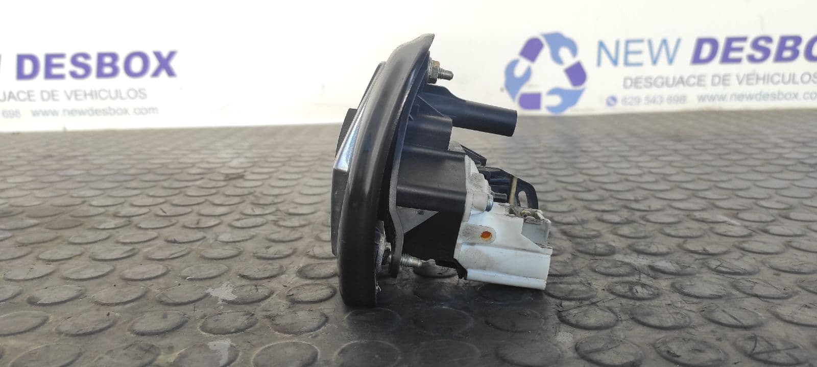 Recambio de MANETA EXTERIOR PORTON para RENAULT CLIO II FASE II (B/CB0) 1.4 16V K4JC7 referencia OEM IAM 8200060917   - BLANCO 4