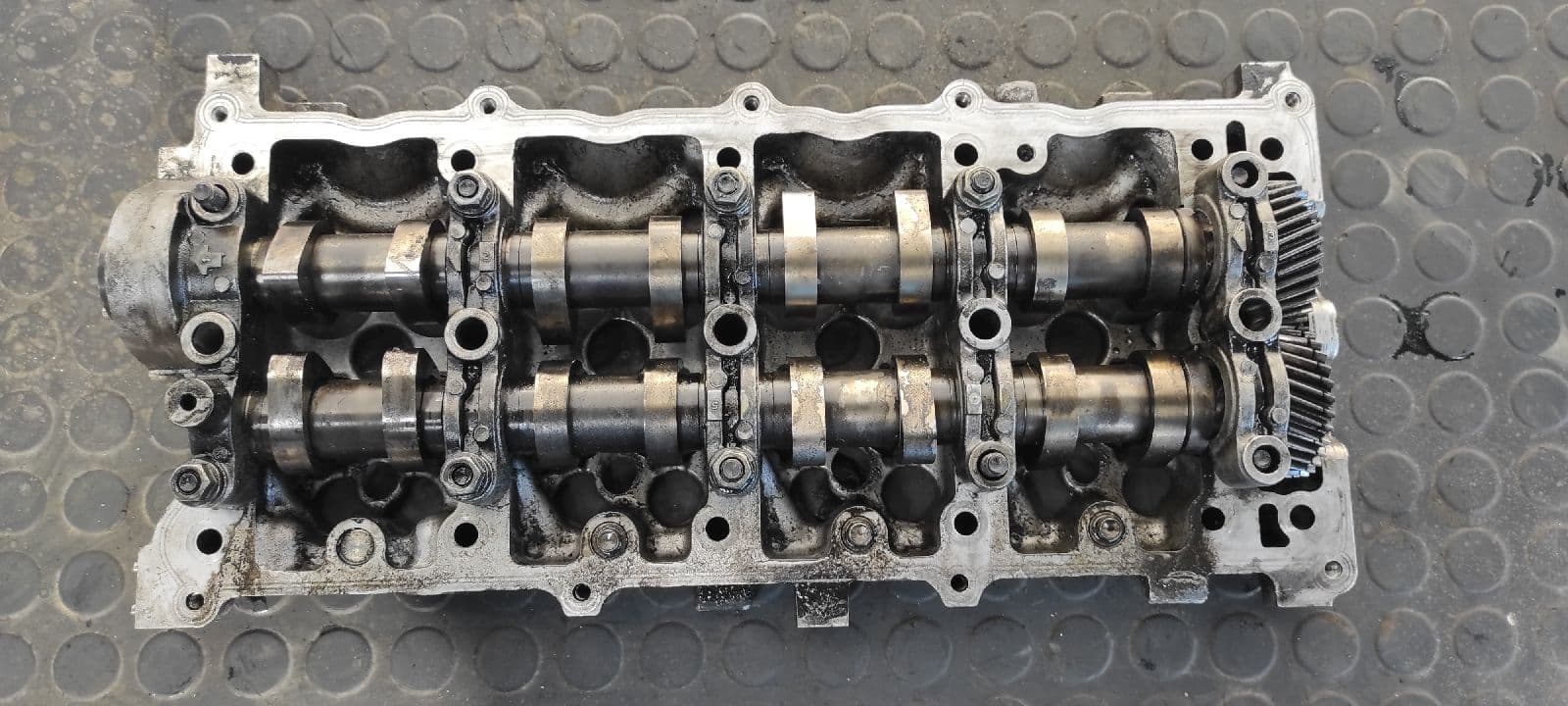 Recambio de ARBOL DE LEVAS para OPEL MERIVA Y17DT referencia OEM IAM R15   - BLANCO