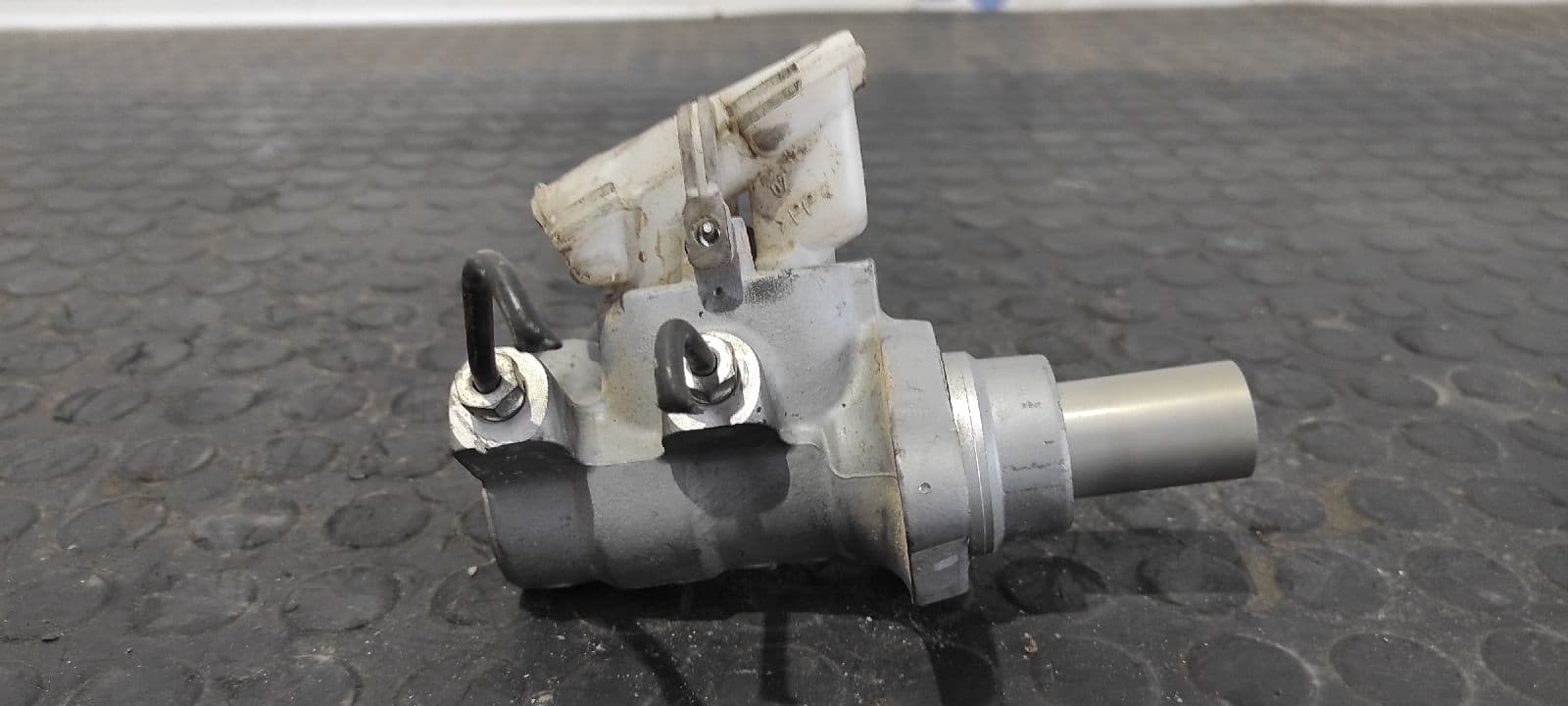 Recambio de BOMBA FRENO para FORD TOURNEO CONNECT (TC7) R3PA referencia OEM IAM L519888 3
