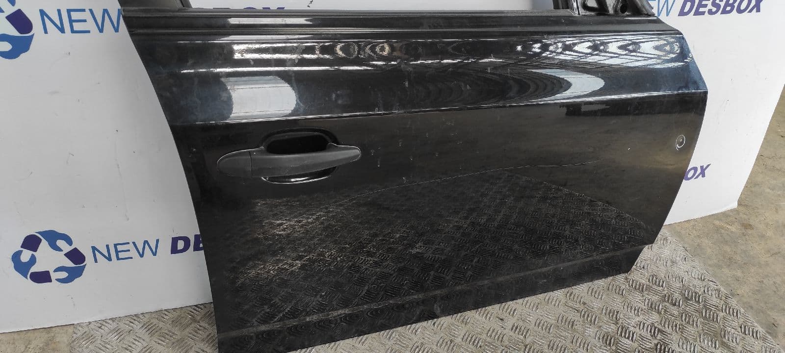 Recambio de PUERTA DELANTERA DERECHA para BMW X3 (E83) 204D4D referencia OEM IAM    - NEGRO 3