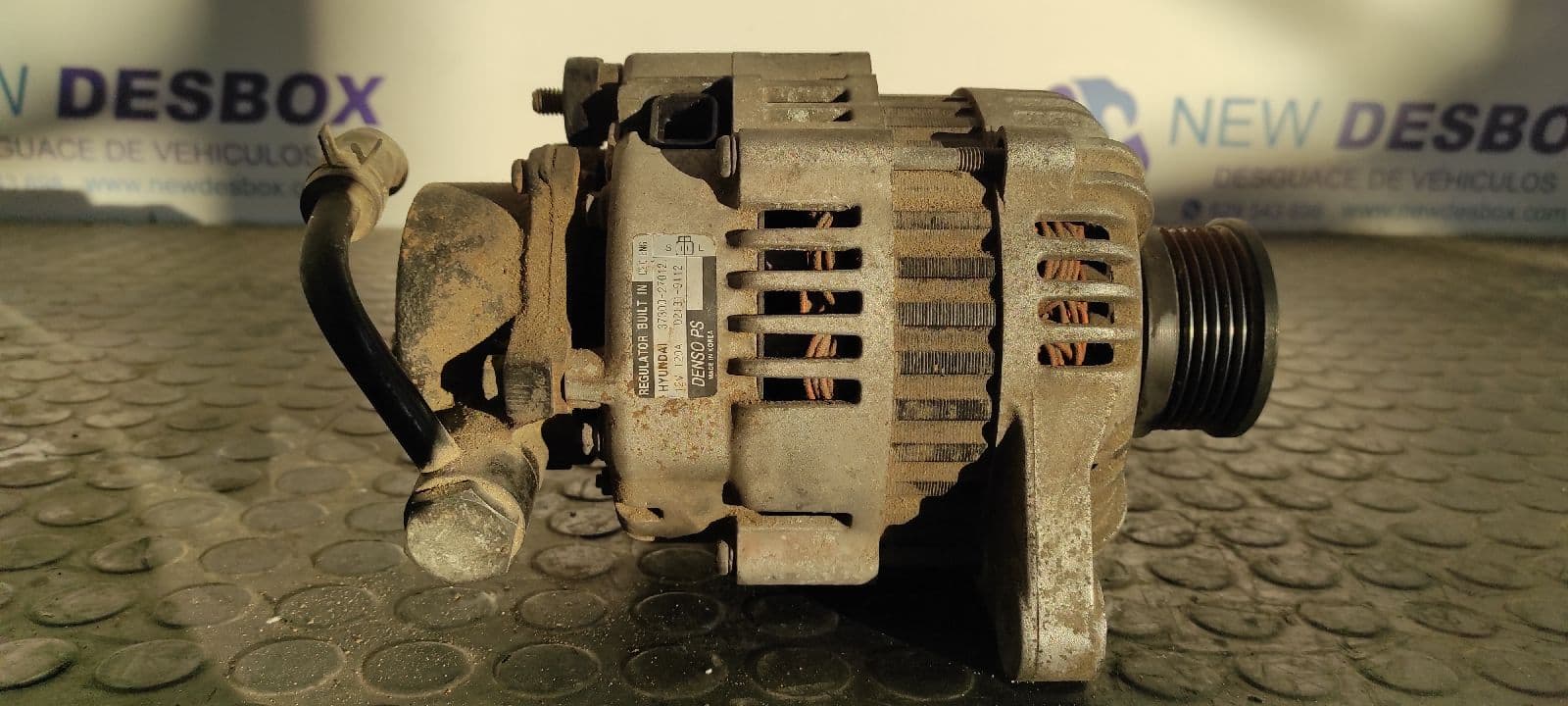 Recambio de ALTERNADOR para KIA CARENS 2.0 Turbodiesel CAT D4EA referencia OEM IAM 3730027012   - GRIS 6