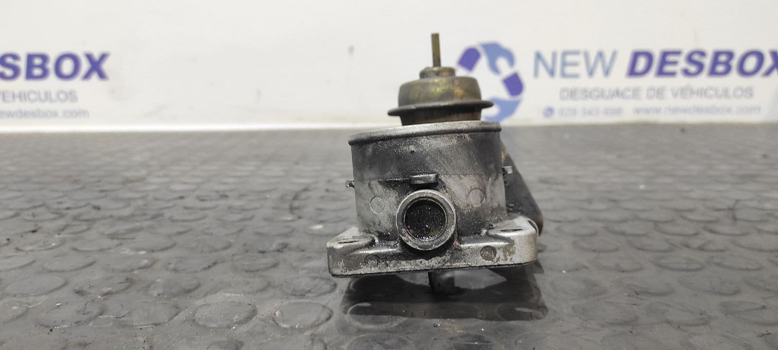 Recambio de CAJA MARIPOSA para NISSAN PICK-UP (D22) TD25TI referencia OEM IAM RD8605 3