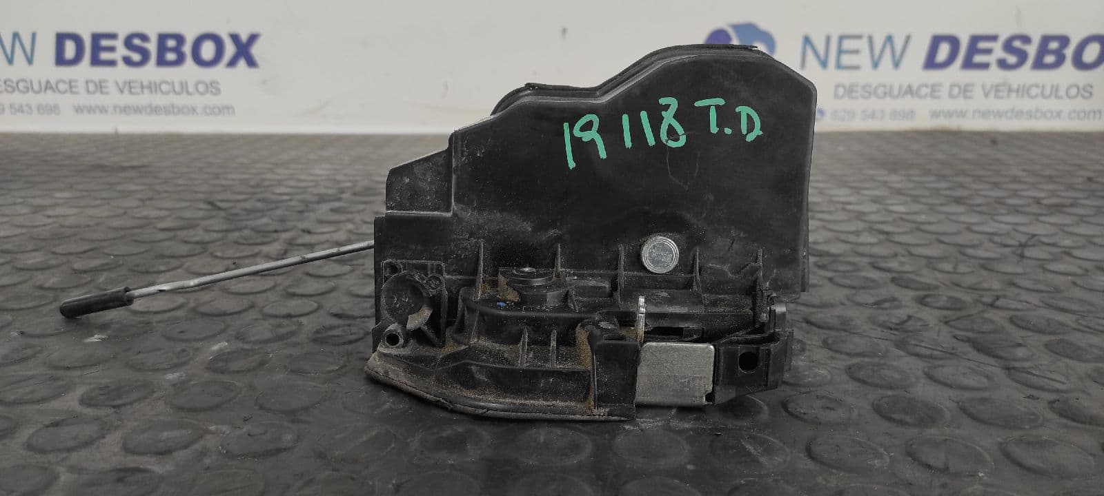 Recambio de CERRADURA PUERTA TRASERA DERECHA para BMW SERIE 5 BERLINA (E60) 2.0 16V Diesel M47N204D5 referencia OEM IAM 7167074   - NEGRO