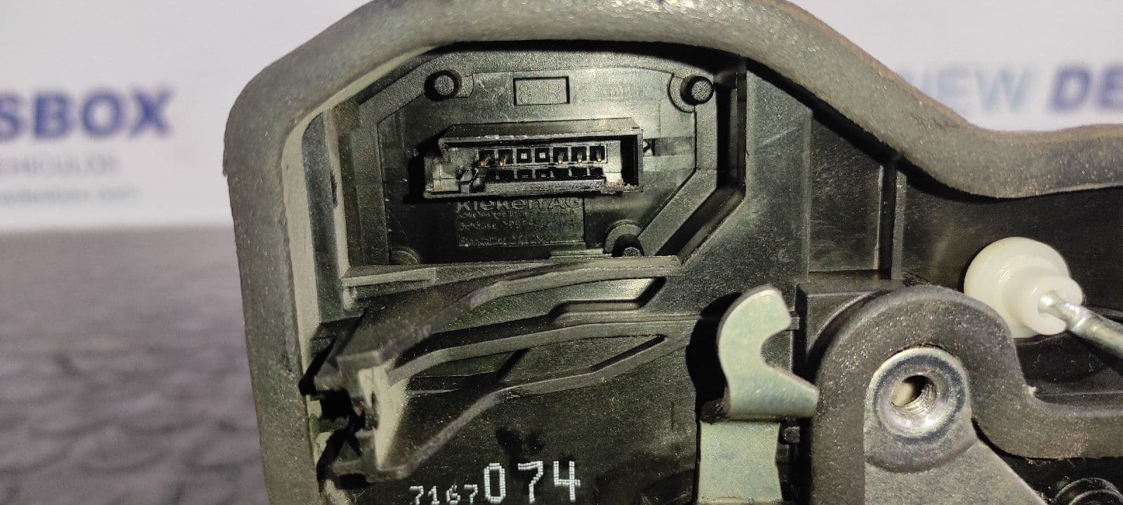 Recambio de CERRADURA PUERTA TRASERA DERECHA para BMW SERIE 5 BERLINA (E60) 2.0 16V Diesel M47N204D5 referencia OEM IAM 7167074   - NEGRO 3