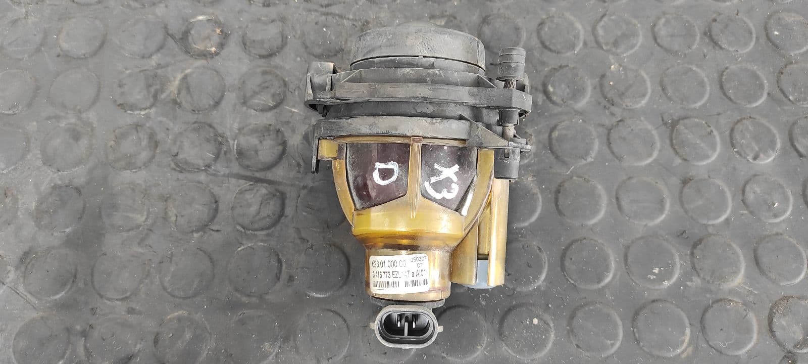 Recambio de FARO ANTINIEBLA DERECHO para BMW X3 (E83) 2.0 16V Diesel CAT 204D4D referencia OEM IAM 3416773   - NEGRO 4