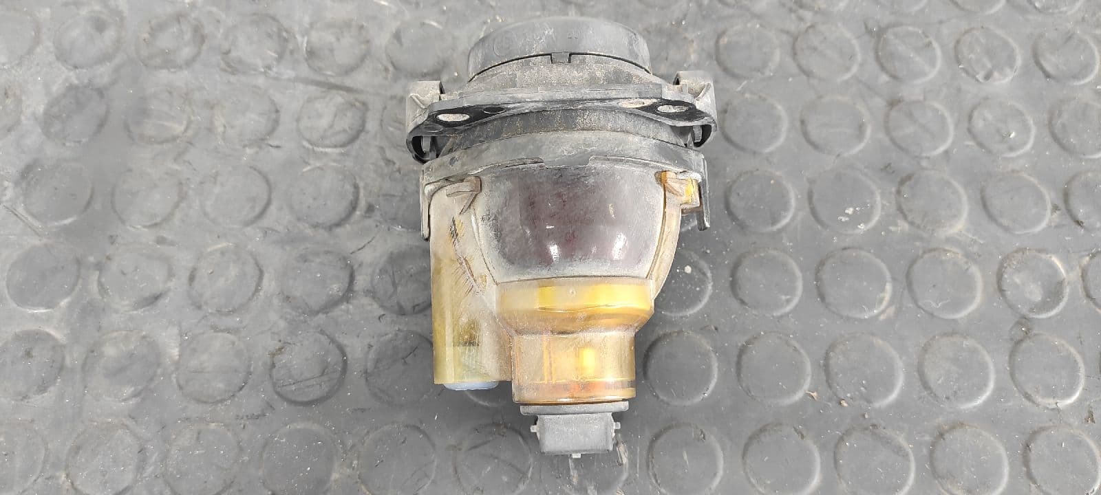 Recambio de FARO ANTINIEBLA DERECHO para BMW X3 (E83) 2.0 16V Diesel CAT 204D4D referencia OEM IAM 3416773   - NEGRO 2