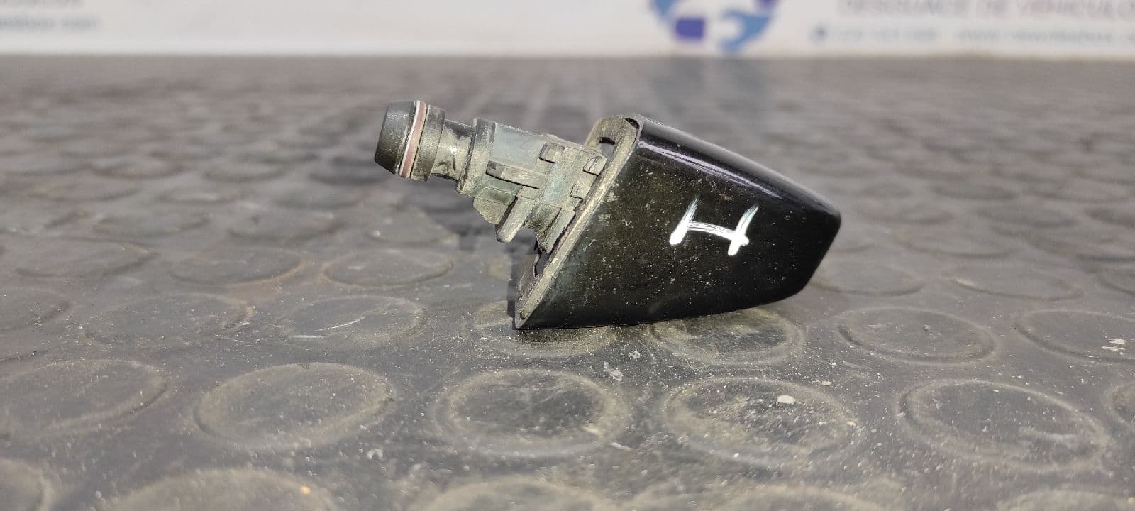 Recambio de LIMPIA FAROS XENON para BMW X3 (E83) 2.0 16V Diesel CAT 204D4D referencia OEM IAM    - NEGRO 4