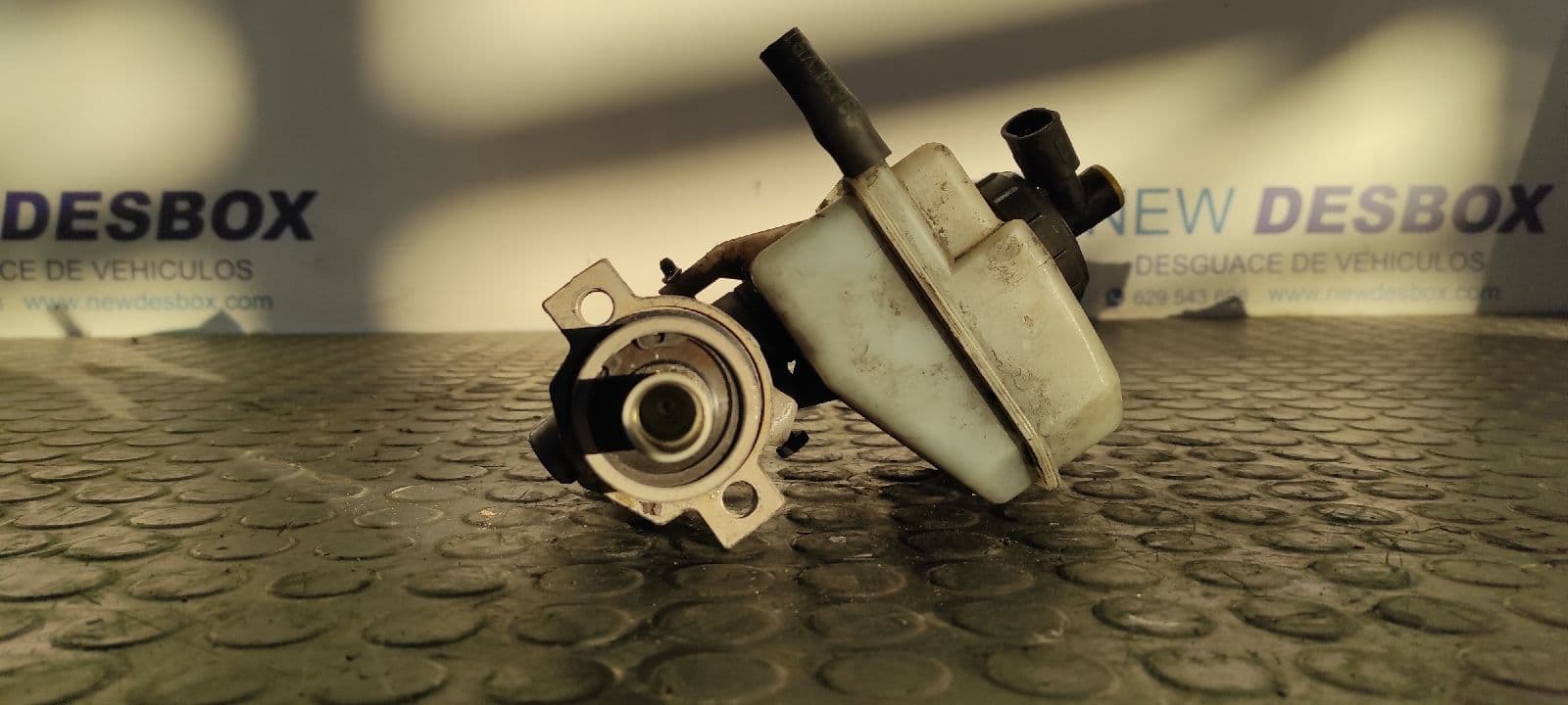 Recambio de BOMBA FRENO para OPEL MOVANO 2.5 Diesel (S8U-772 / L93) S8UW7 referencia OEM IAM 7700314756
