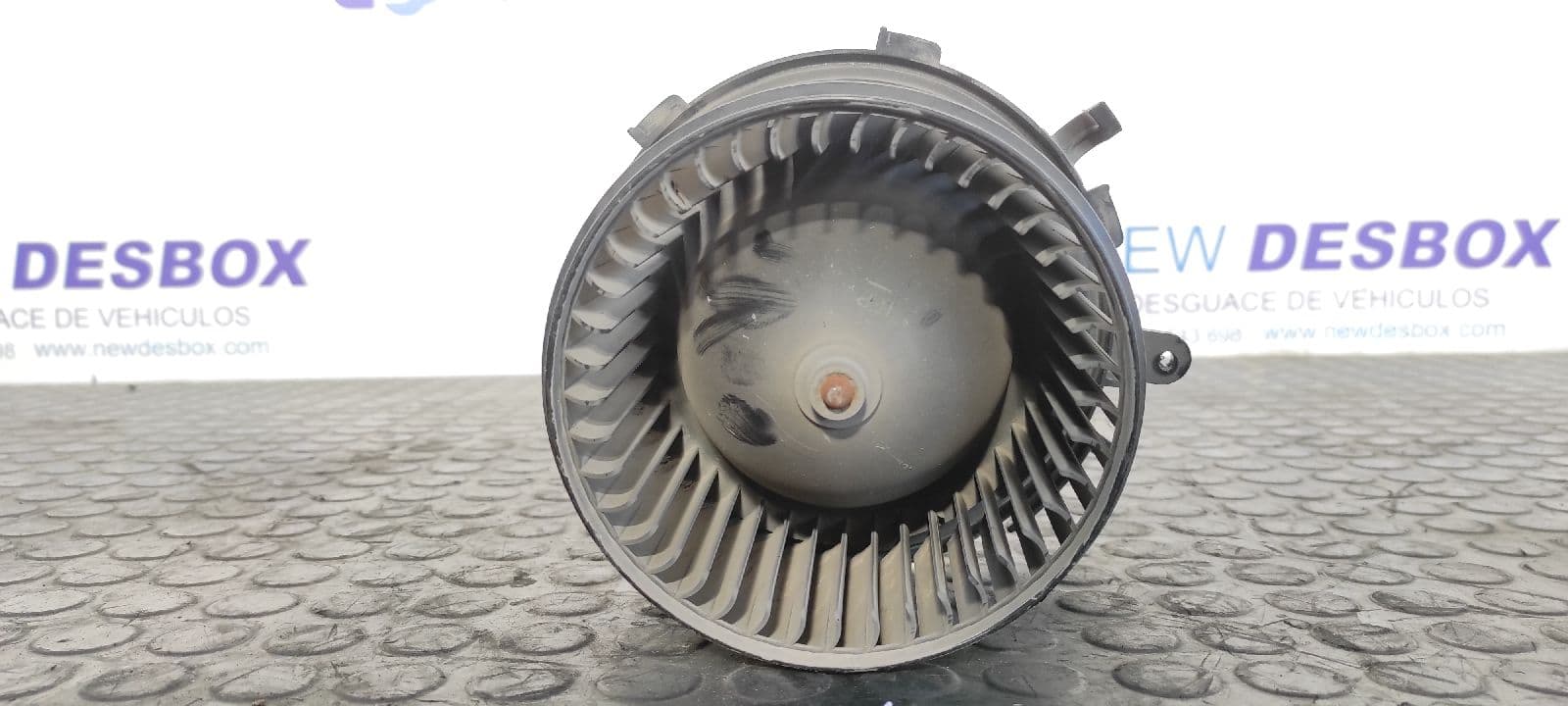 Recambio de MOTOR CALEFACCION para PEUGEOT BOXER CAJA ABIERTA (BAT. 4035)(333/335)(2007 =>) HDi (335) 4HU referencia OEM IAM 5E1630100   - BLANCO 2
