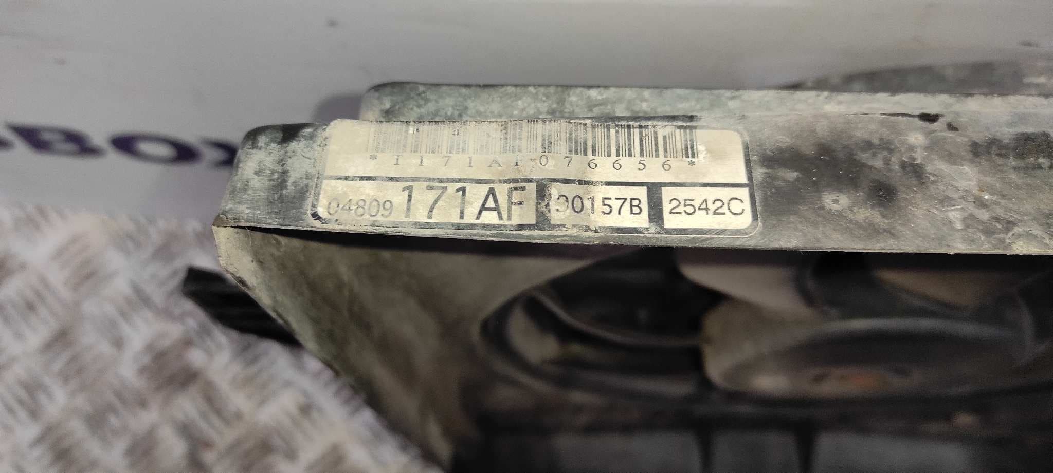 Recambio de ELECTROVENTILADOR para CHRYSLER VOYAGER (RG) 3.3 V6 CAT EGA referencia OEM IAM 04809171AF   - AZUL 2