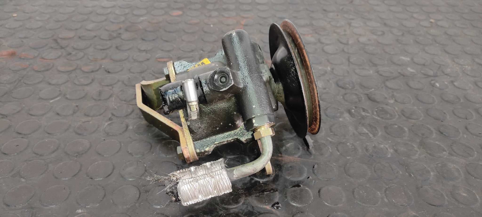 Recambio de BOMBA DIRECCION para OPEL CALIBRA 2.0 C20NE referencia OEM IAM 90299247   - GRIS 4