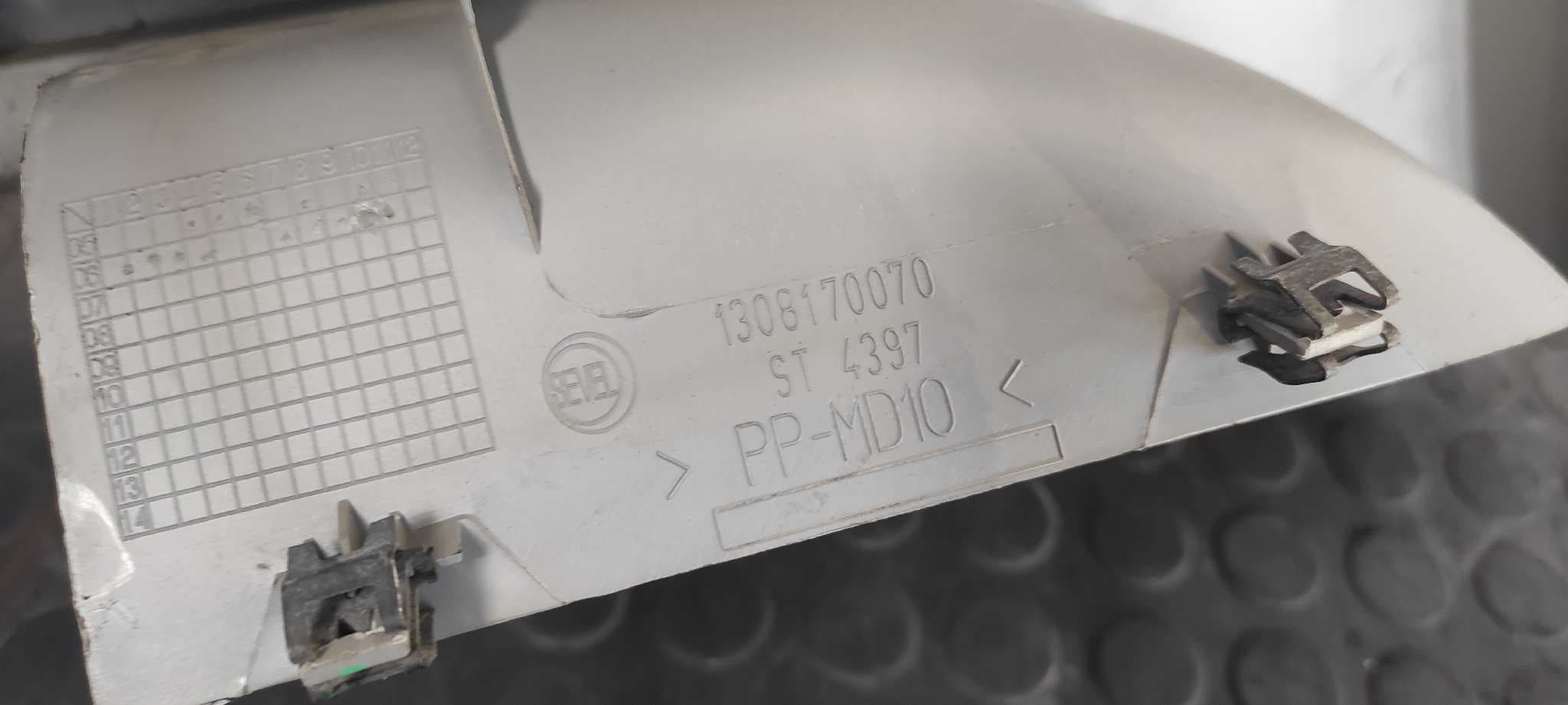 Recambio de GUANTERA para PEUGEOT BOXER CAJA ABIERTA (BAT. 4035)(333/335)(2007 =>) HDi (335) 4HU referencia OEM IAM 1308170070   - BLANCO 5