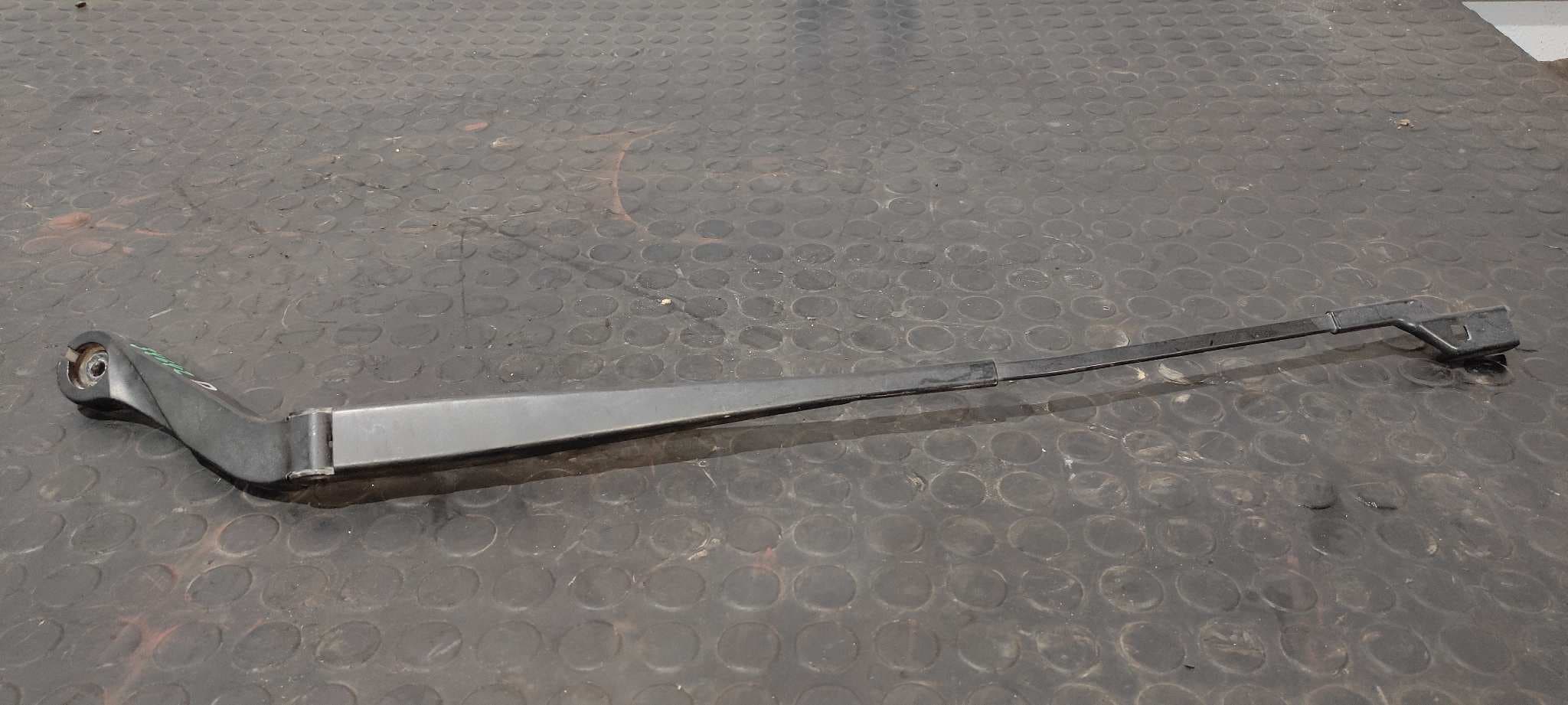 Recambio de BRAZO LIMPIA DELANTERO IZQUIERDO para PEUGEOT BOXER CAJA ABIERTA (BAT. 4035)(333/335)(2007 =>) HDi (335) 4HU referencia OEM IAM A065   - BLANCO 3