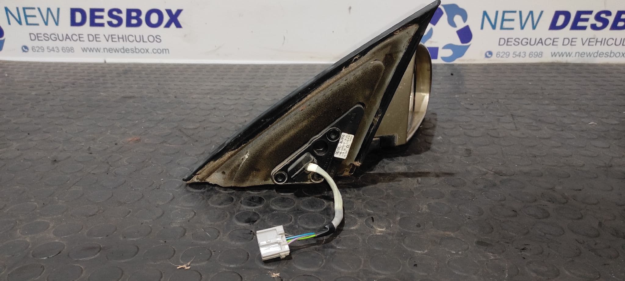 Recambio de RETROVISOR DERECHO para NISSAN PRIMERA BERLINA (P12) Acenta GA16DE referencia OEM IAM 96301AU466   - DORADO 7
