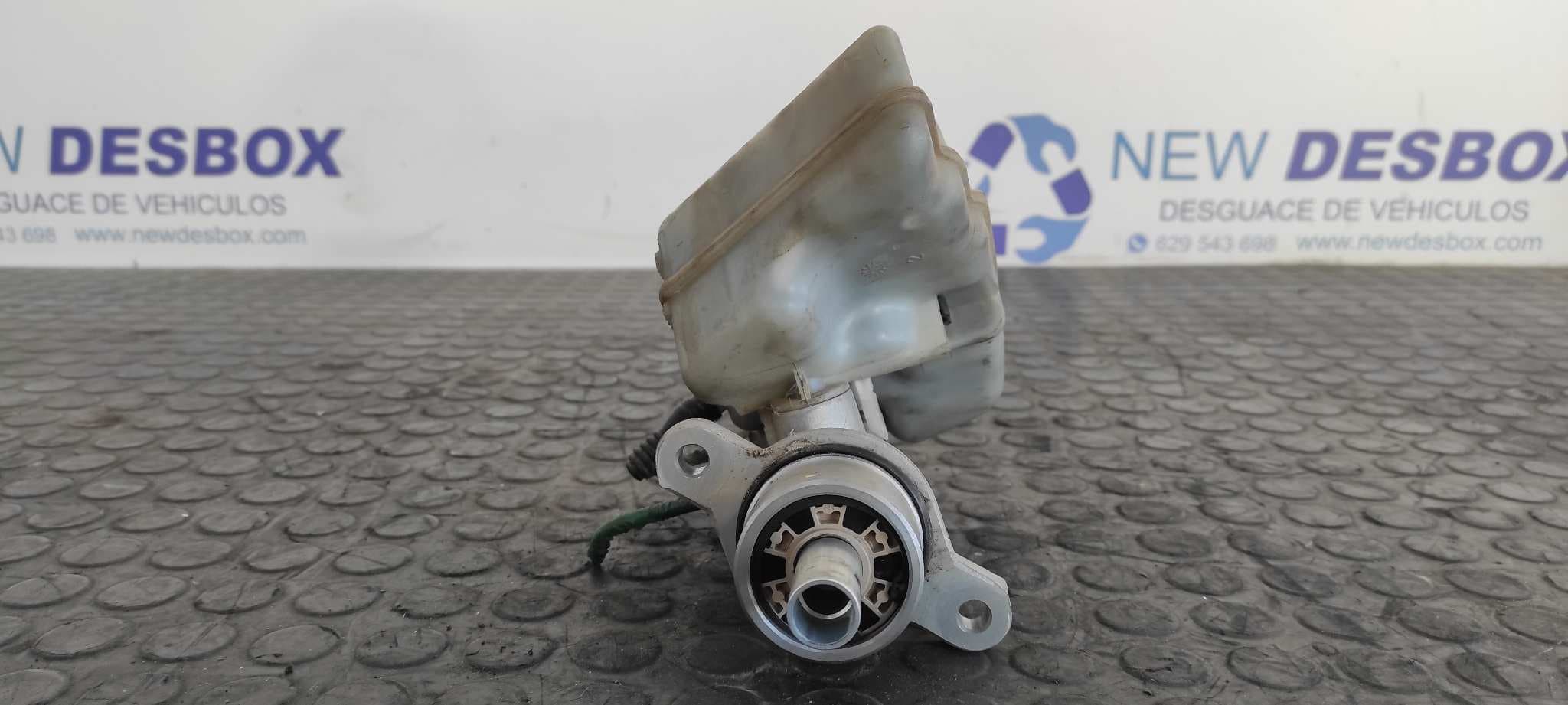 Recambio de BOMBA FRENO para OPEL COMBO (CORSA C) Arizona Z17DTH referencia OEM IAM 0204024948   - BLANCO