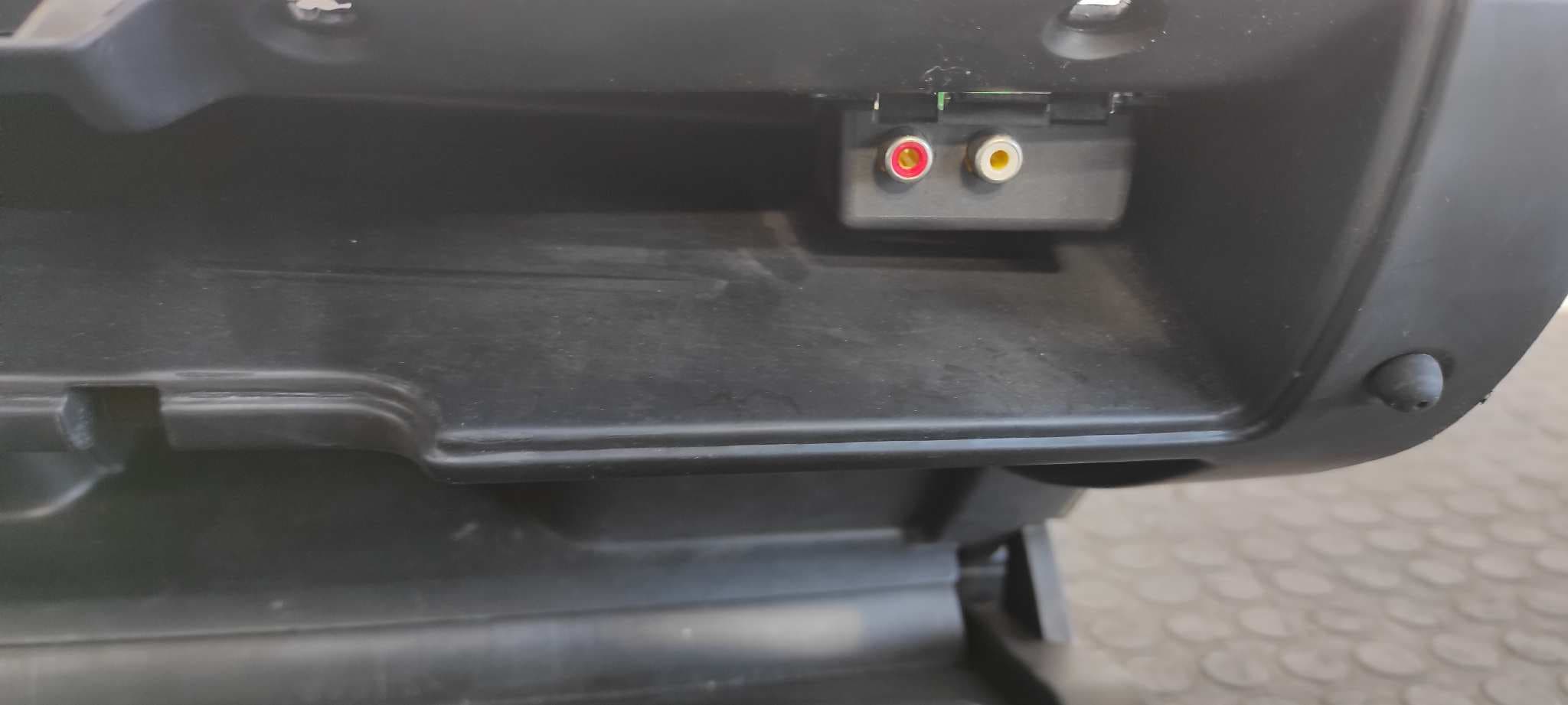 Recambio de GUANTERA para PEUGEOT PARTNER KOMBI 9HP referencia OEM IAM 9680936177   - GRIS 9