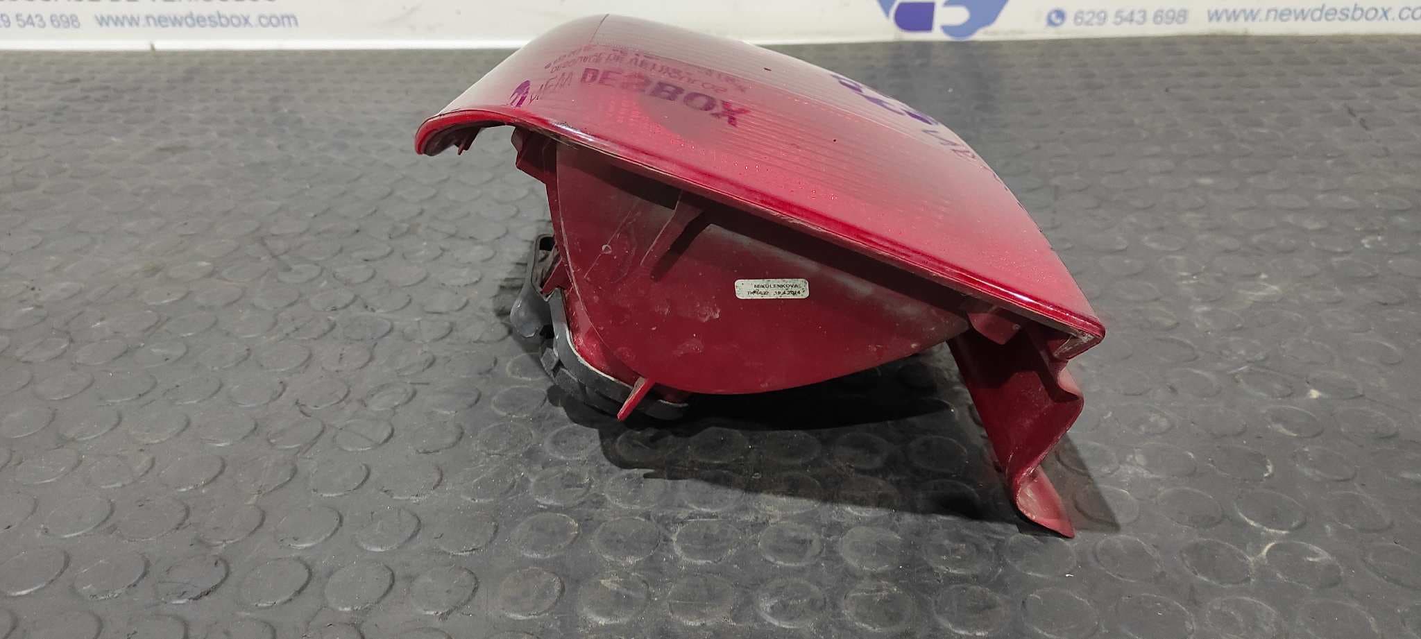Recambio de PILOTO TRASERO IZQUIERDO para CITROEN C2 1.4 KFVTU3JP referencia OEM IAM 9649864580   - GRIS 6