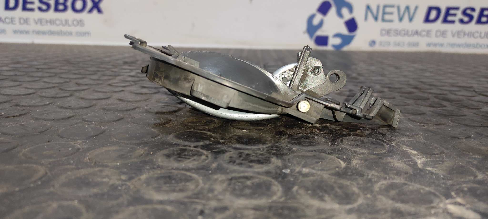 Recambio de MANETA INTERIOR DELANTERA IZQUIERDA para CITROEN C2 1.4 KFVTU3JP referencia OEM IAM 9647164577   - GRIS 4