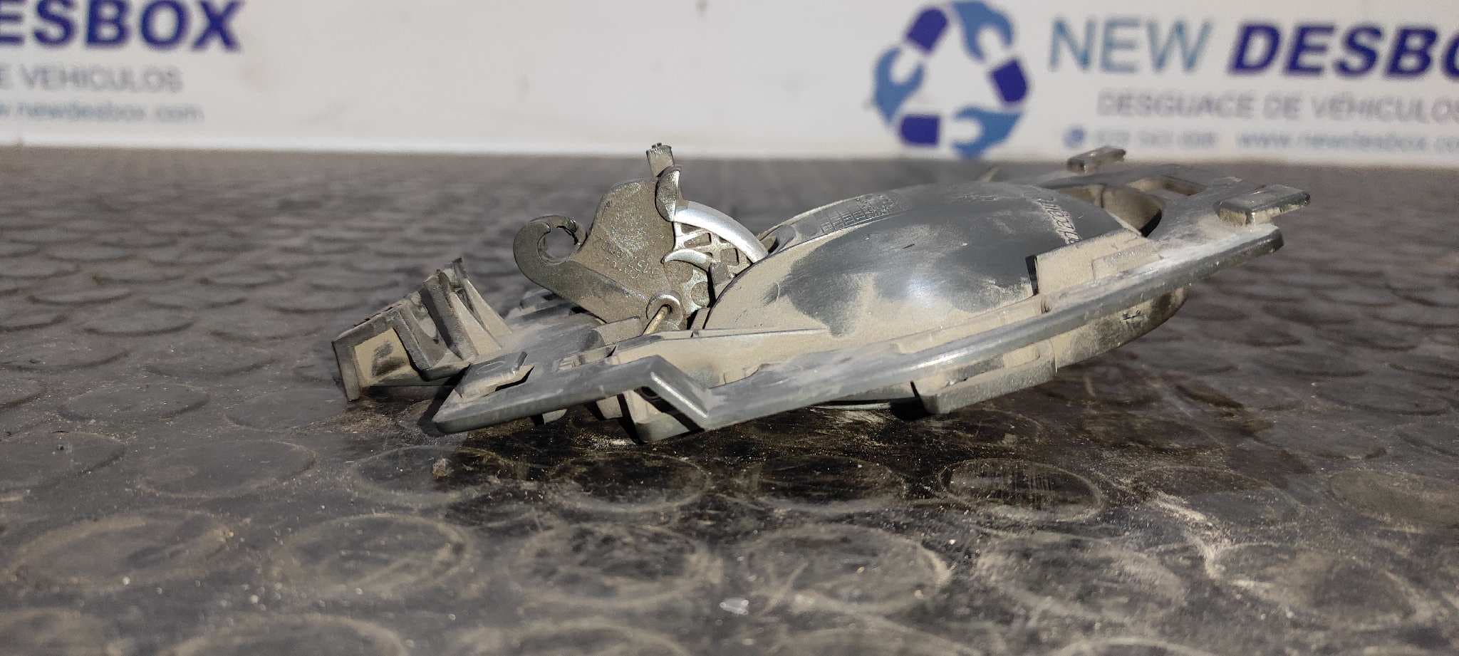 Recambio de MANETA INTERIOR DELANTERA IZQUIERDA para CITROEN C2 1.4 KFVTU3JP referencia OEM IAM 9647164577   - GRIS 2