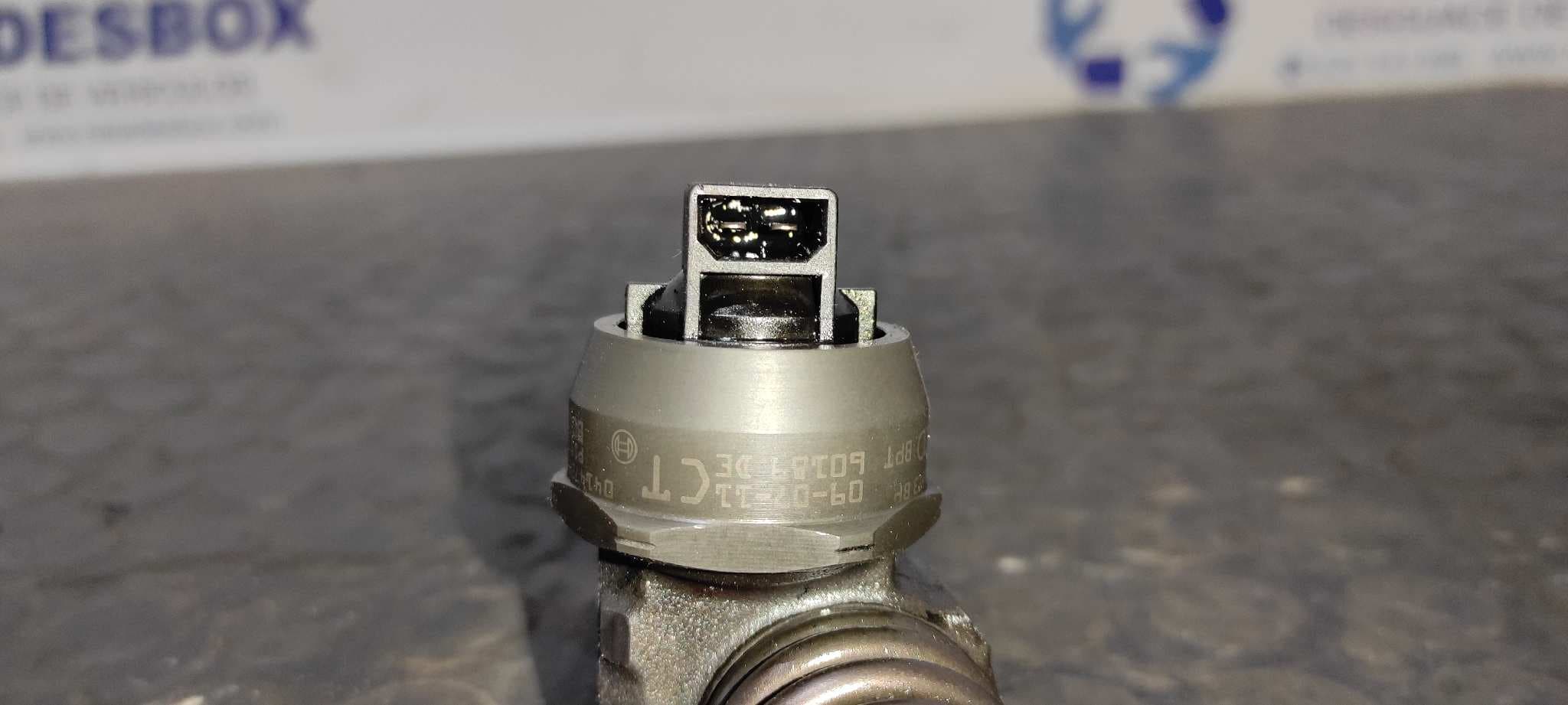 Recambio de INYECTOR para SEAT IBIZA SC (6J1) Ecomotive BMS referencia OEM IAM 038130073BP   - BLANCO 2
