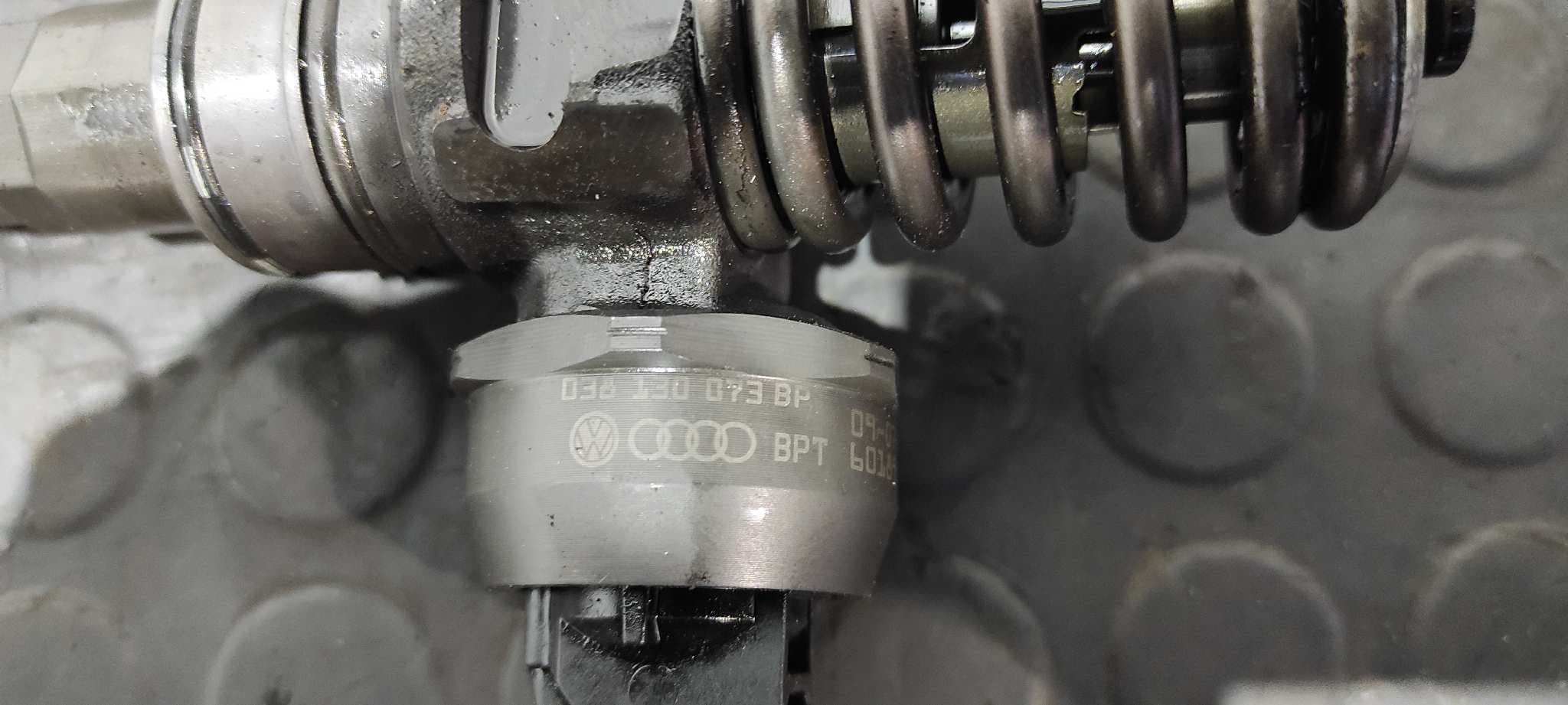 Recambio de INYECTOR para SEAT IBIZA SC (6J1) Ecomotive BMS referencia OEM IAM 038130073BP   - BLANCO 4