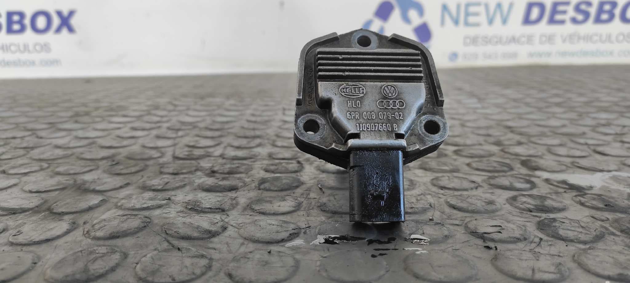 Recambio de SENSOR para VOLKSWAGEN GOLF IV BERLINA (1J1) GTI AJM referencia OEM IAM 1J0907660B   - BLANCO