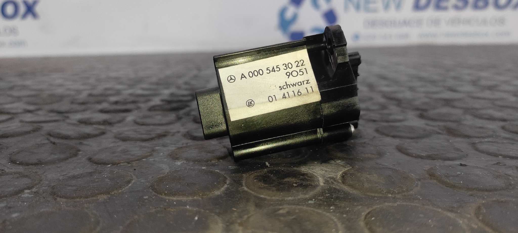 Recambio de MANDO VOLANTE para MERCEDES-BENZ CLASE E (W211) BERLINA 3.2 CDI CAT 648961 referencia OEM IAM A0005453022   - AZUL 5