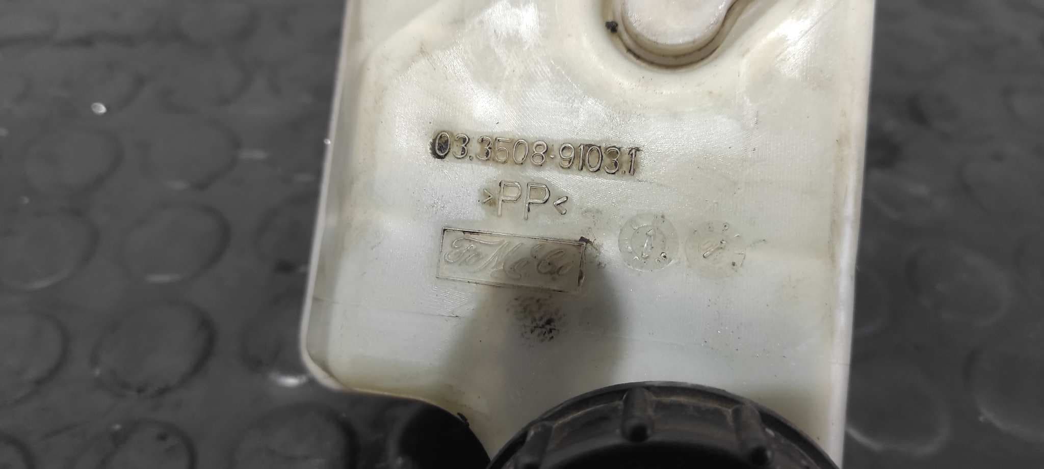 Recambio de BOMBA FRENO para FORD FOCUS BERLINA (CAP) Ambiente (D) G8DB referencia OEM IAM 03350891031   - BLANCO 7