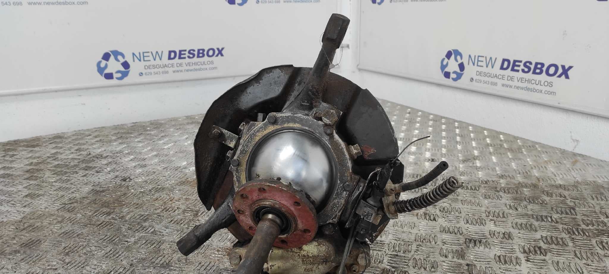 Recambio de MANGUETA DELANTERA DERECHA para LAND ROVER RANGE ROVER 244DT referencia OEM IAM    - GRIS 4