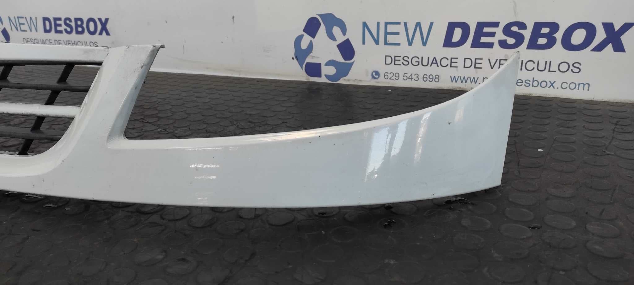 Recambio de REJILLA DELANTERA para NISSAN KUBISTAR (X76) 1.5 dCi Turbodiesel CAT K9K704 referencia OEM IAM 8200186288   - BLANCO 3