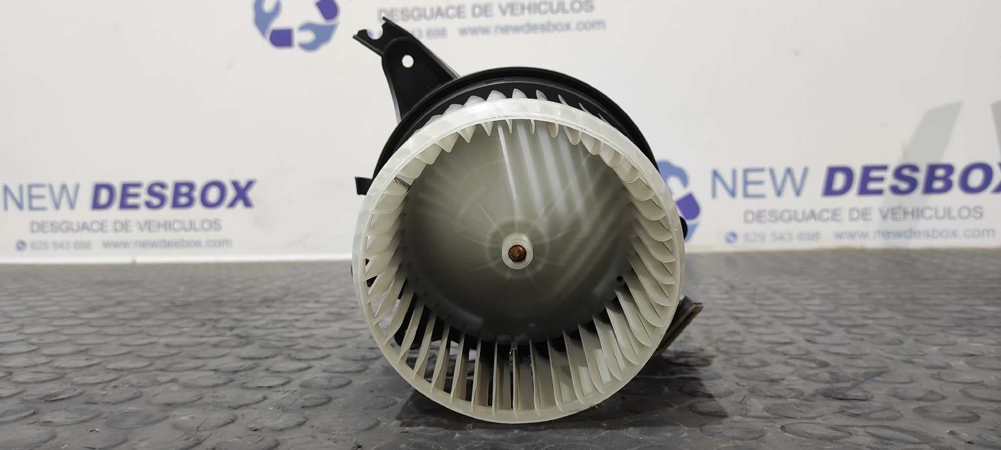 Recambio de MOTOR CALEFACCION para JEEP COMPASS II 55260384 referencia OEM IAM 439 CAV1   - GRANATE 2