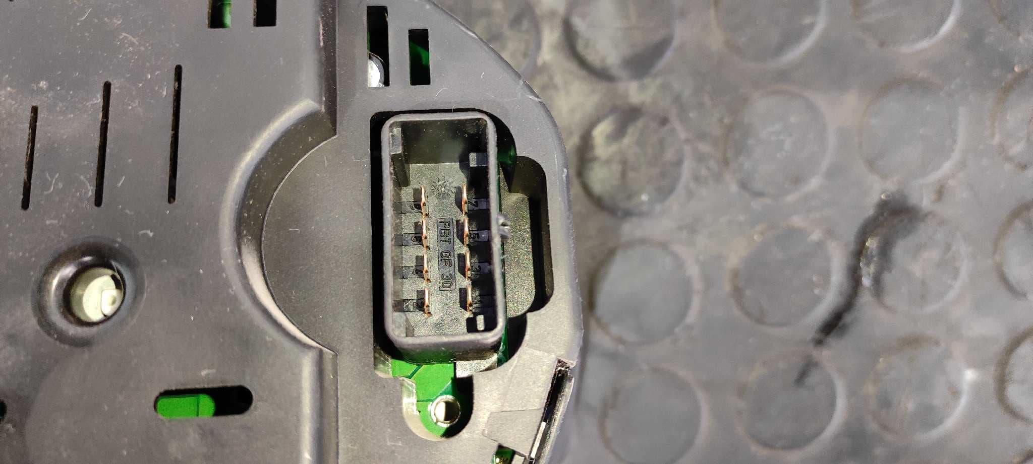 Recambio de CUADRO INSTRUMENTOS para VOLKSWAGEN POLO (9N3) 1.4 16V BKY referencia OEM IAM    - BLANCO 4