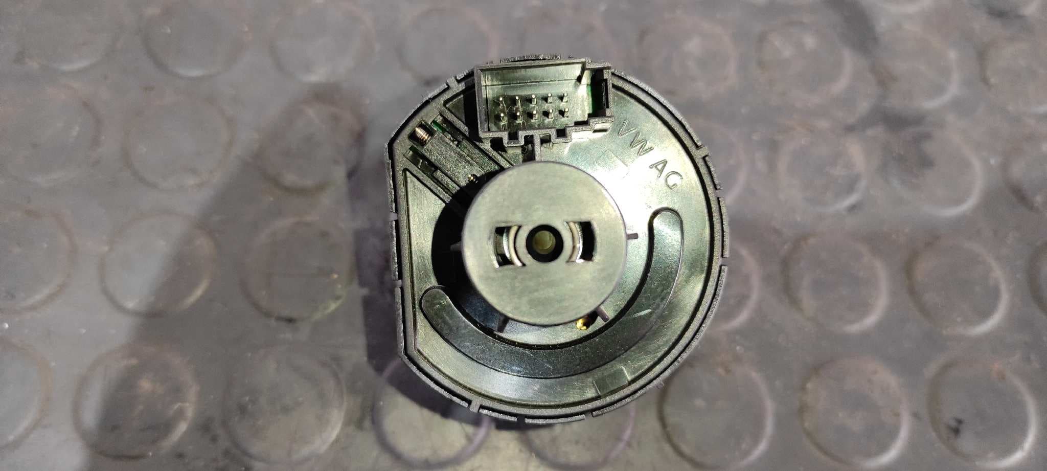 Recambio de MANDO LUCES para SEAT IBIZA SC (6P5) FR Crono CUT referencia OEM IAM 5G0941431AH   - BLANCO 2