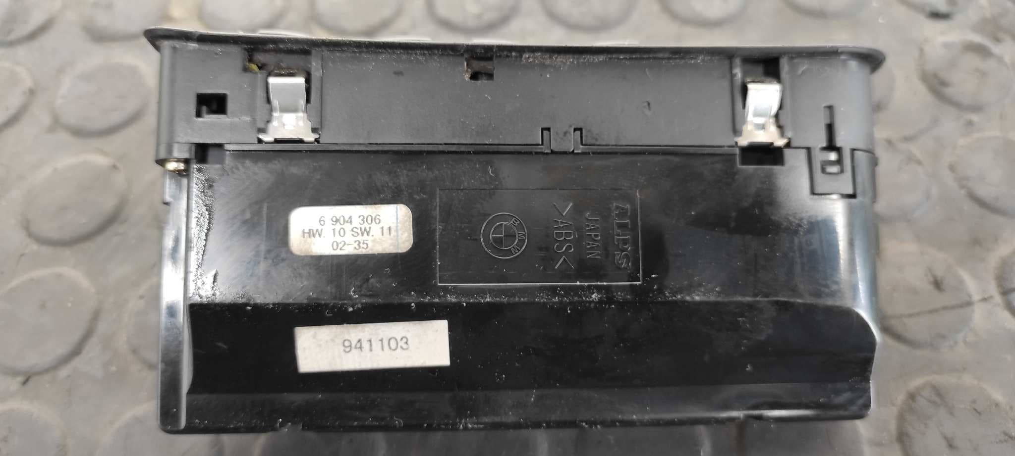 Recambio de MANDO ELEVALUNAS DELANTERO IZQUIERDO para BMW SERIE 5 BERLINA (E39) 2.5 24V Turbodiesel CAT M57256D1 referencia OEM IAM 6904306   - AZUL OSCURO 2