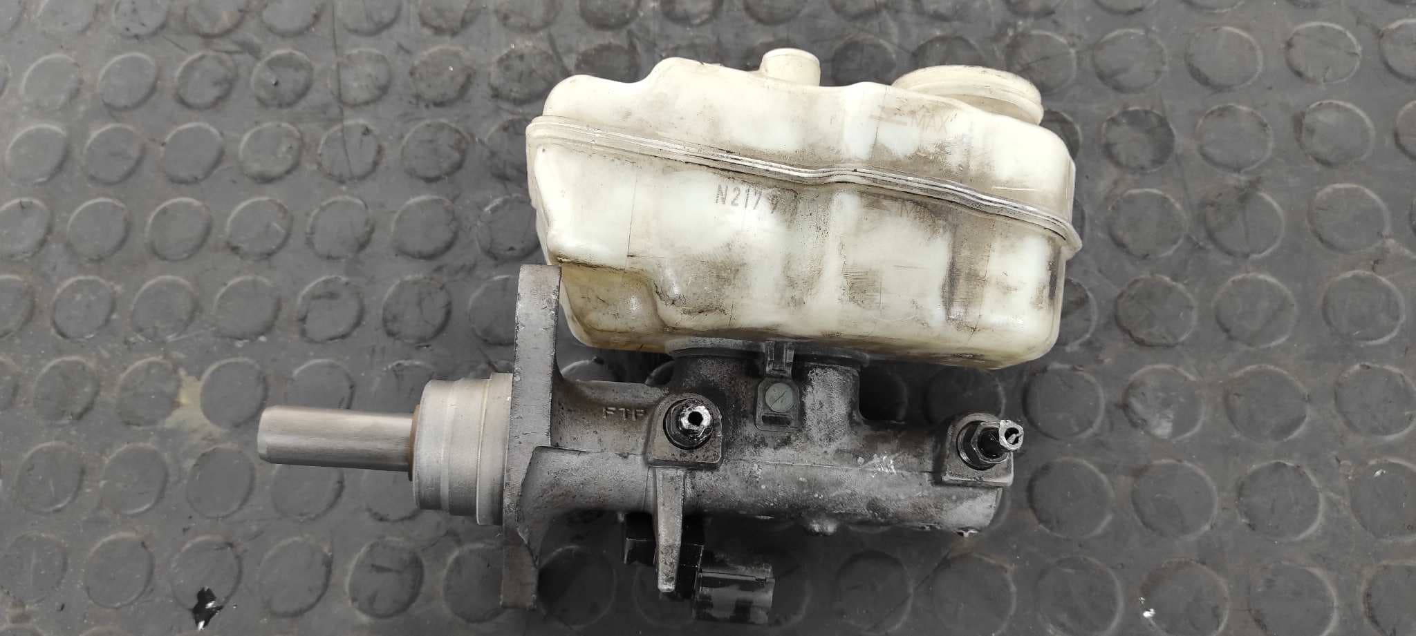 Recambio de BOMBA FRENO para SEAT IBIZA SC (6J1) Ecomotive BMS referencia OEM IAM 6R0611301A   - BLANCO 2