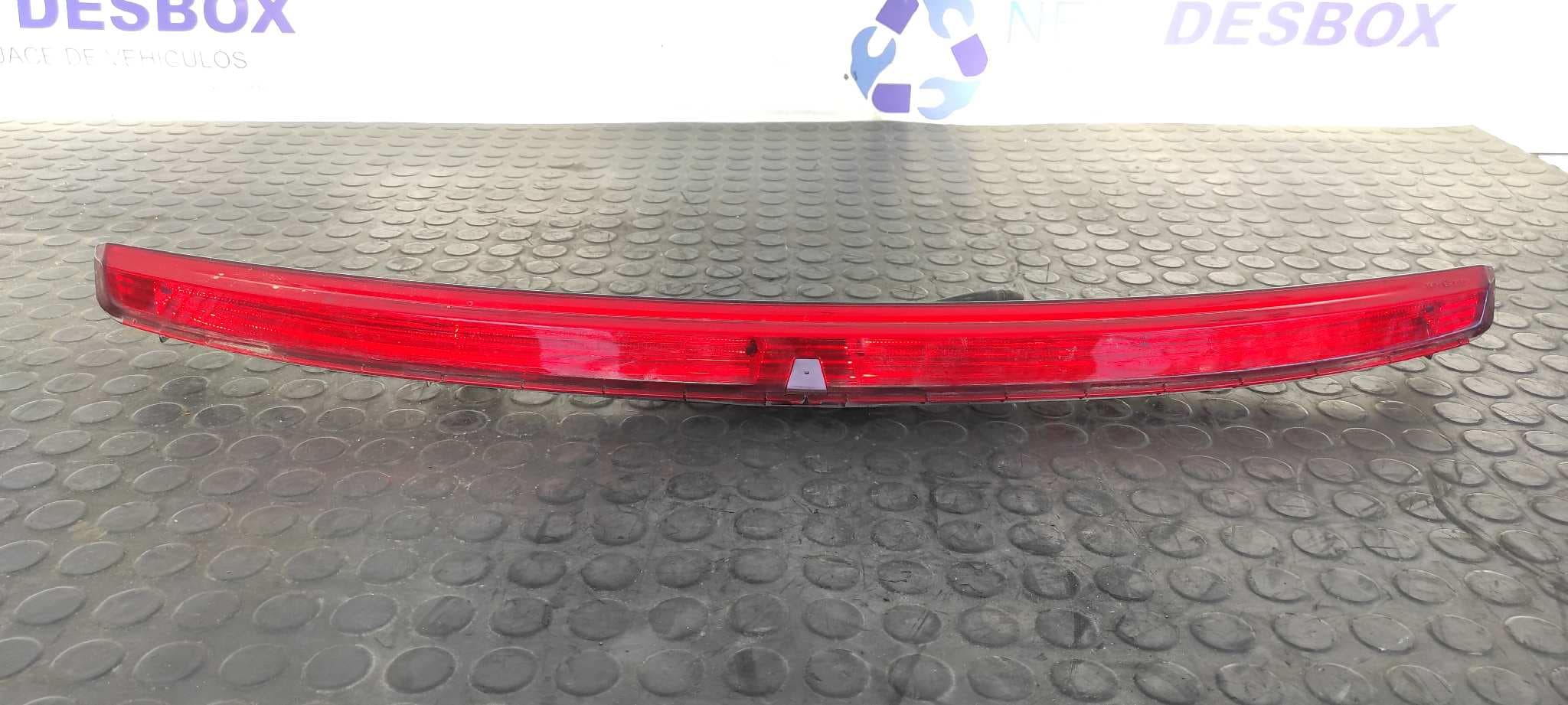 Recambio de LUZ CENTRAL DE FRENO para CITROEN C4 PICASSO Cool 9HZ referencia OEM IAM 9654435580   - GRIS
