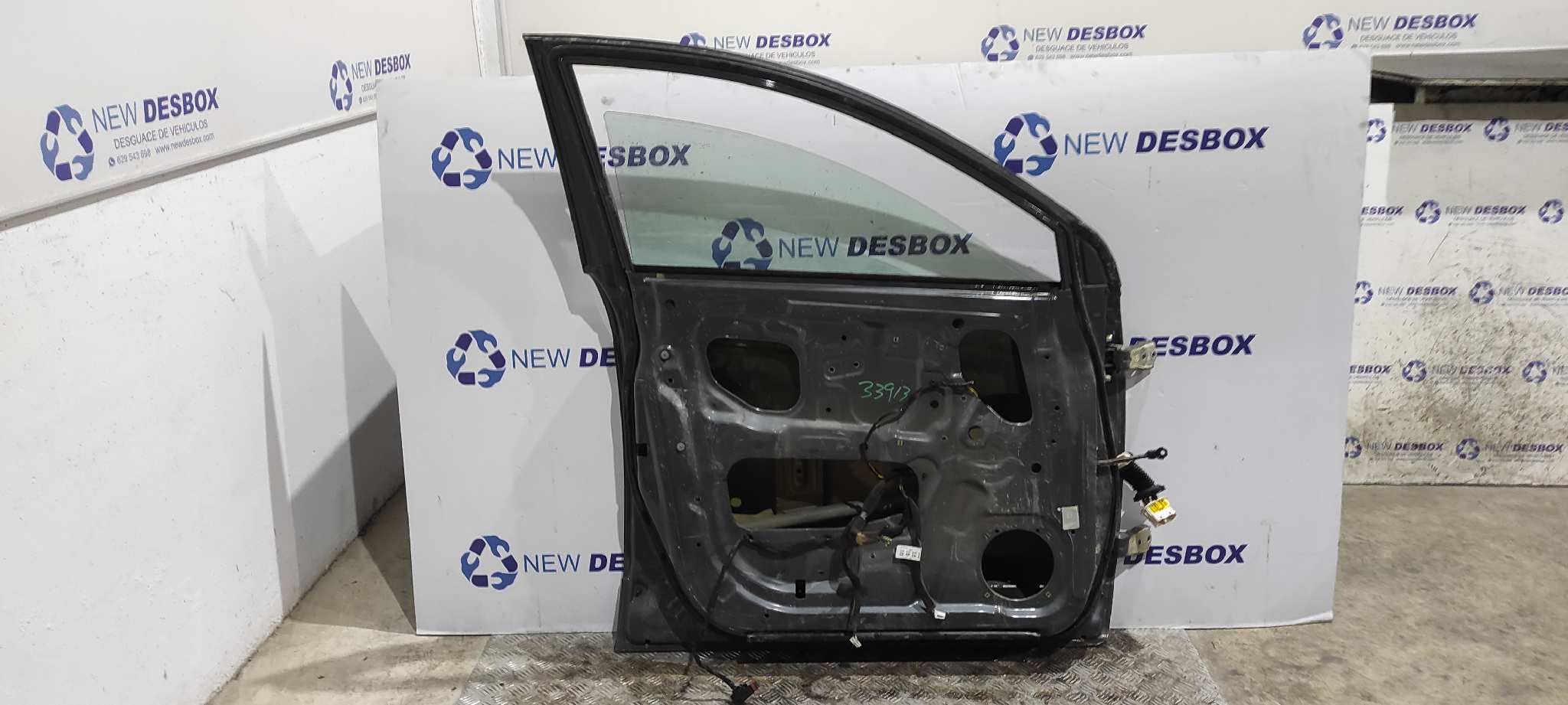 Recambio de PUERTA DELANTERA IZQUIERDA para CHEVROLET CAPTIVA Z20S referencia OEM IAM 20624992   - NEGRO 5