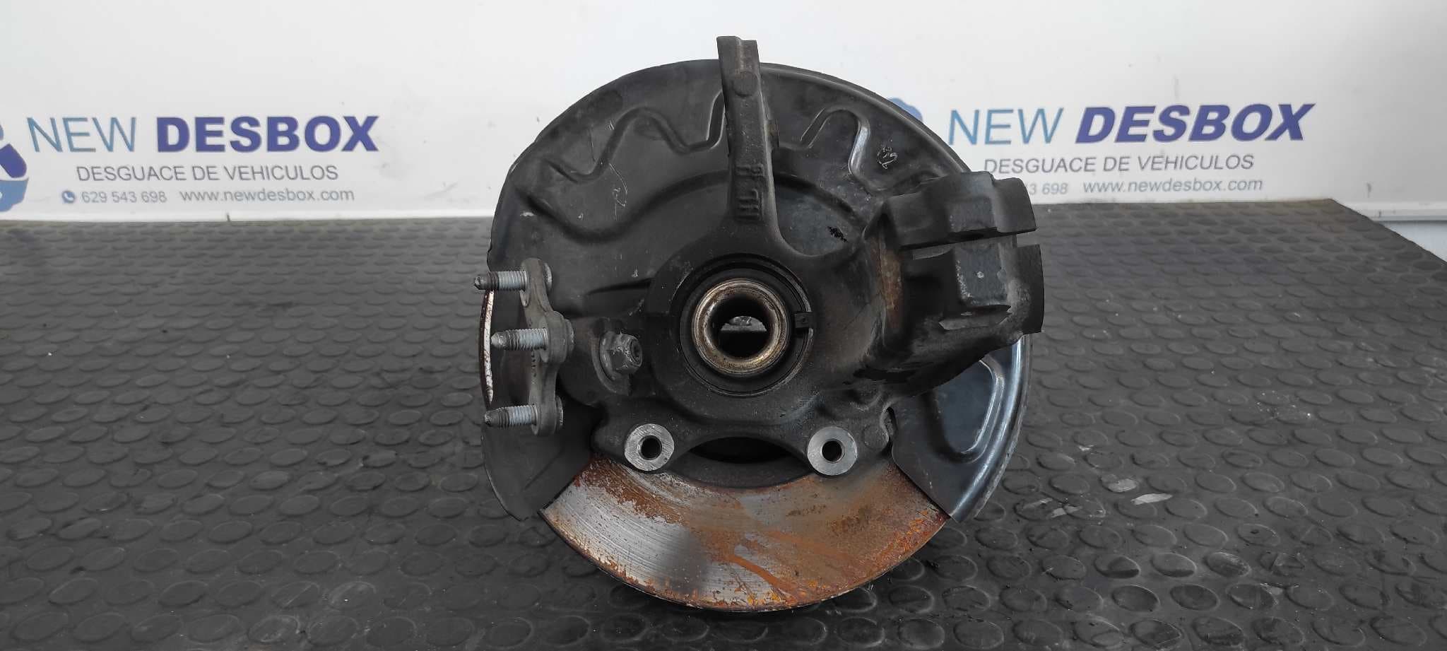Recambio de MANGUETA DELANTERA IZQUIERDA para SEAT IBIZA SC (6P5) CUT referencia OEM IAM 6C0255A   - BLANCO