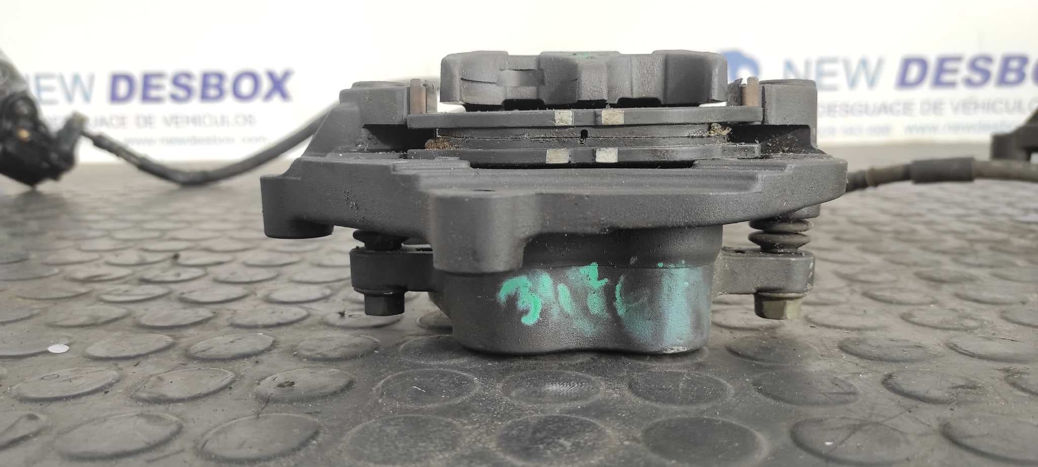 Recambio de PINZA DE FRENO DELANTERA DERECHA para YAMAHA FZ 1 / FZ 6 FAZER FZ 6 Fazer S2  (RJ14) J5D7E referencia OEM IAM 5KS   - NEGRO 2