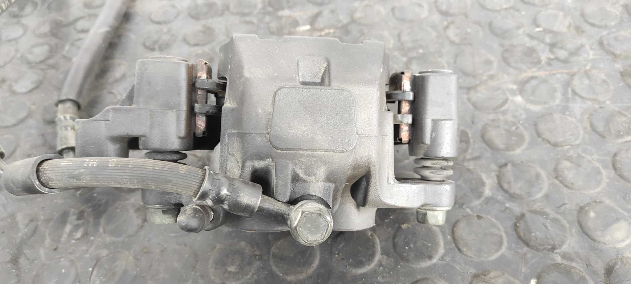 Recambio de PINZA DE FRENO DELANTERA IZQUIERDA para YAMAHA FZ 1 / FZ 6 FAZER FZ 6 Fazer S2  (RJ14) J5D7E referencia OEM IAM 5KS   - NEGRO 4