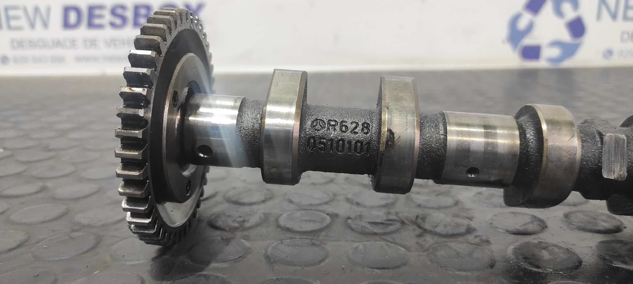Recambio de ARBOL DE LEVAS para MERCEDES-BENZ CLASE G (W463) OM628962 referencia OEM IAM R6280510101 3