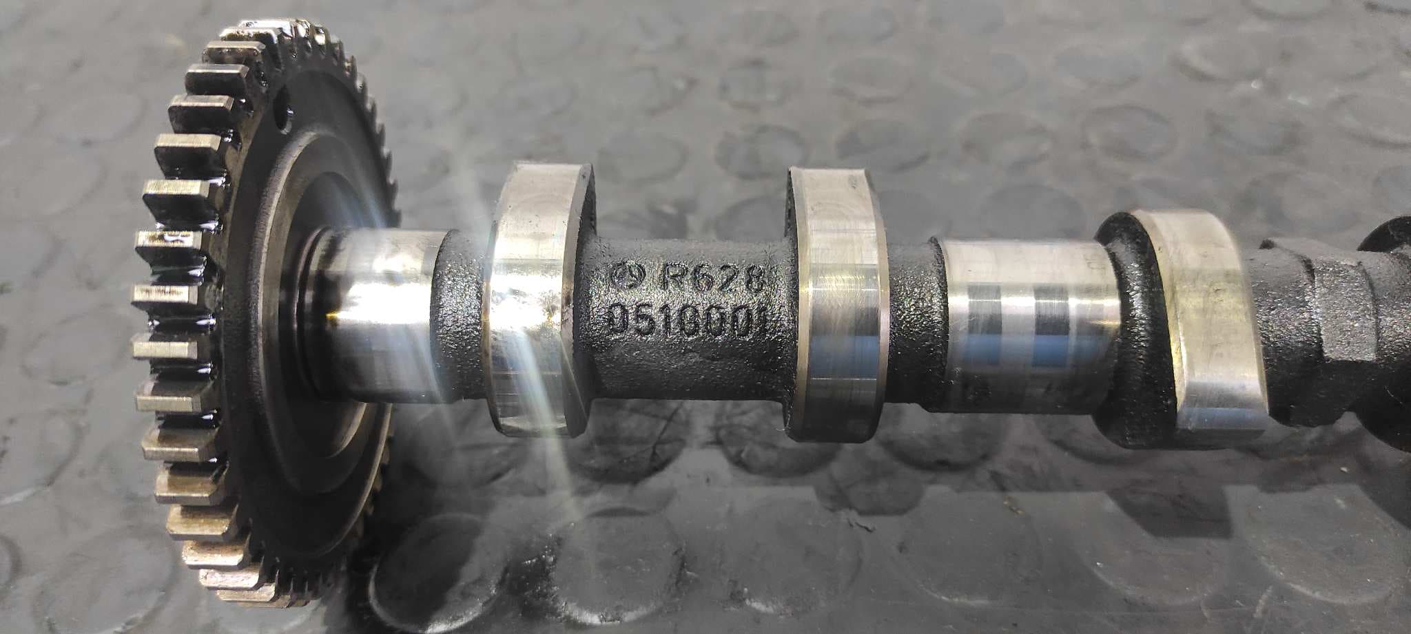 Recambio de ARBOL DE LEVAS para MERCEDES-BENZ CLASE G (W463) OM628962 referencia OEM IAM R6280510001 4