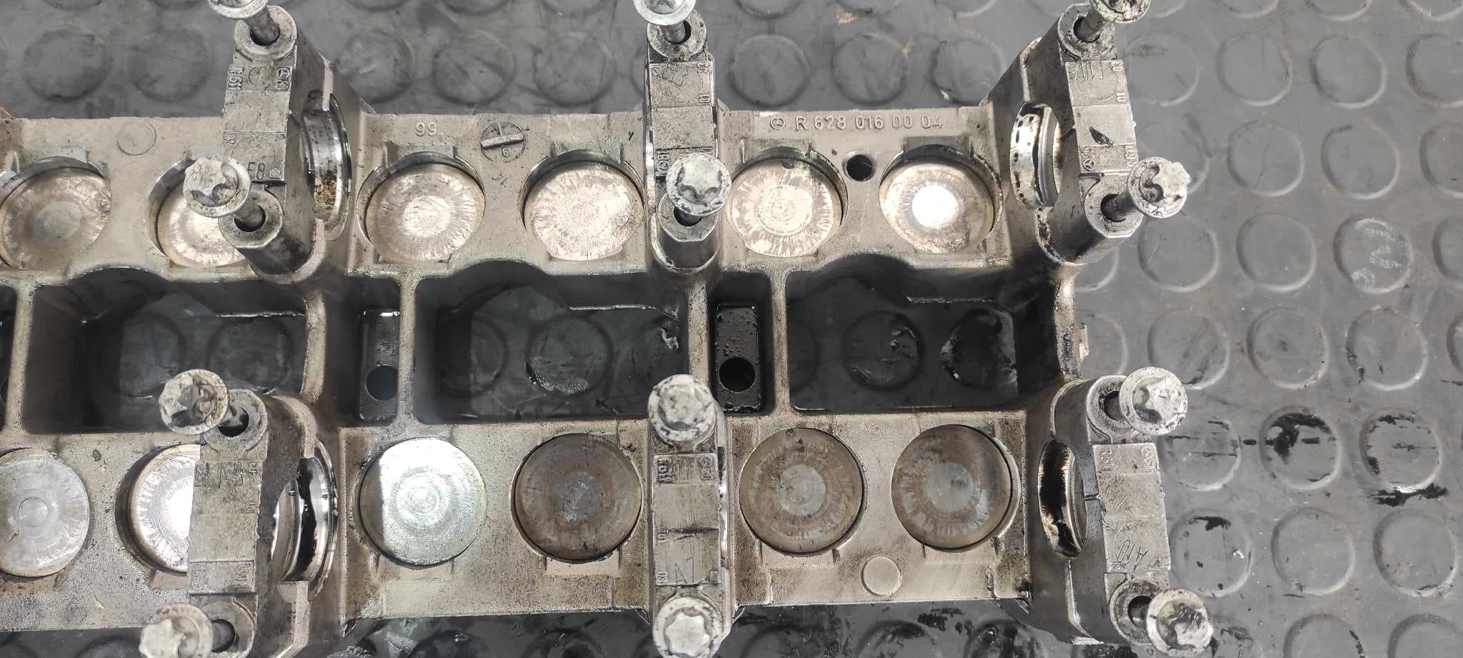 Recambio de CULATIN para MERCEDES CLASE G (W463) OM628962 referencia OEM IAM R6110160004 7