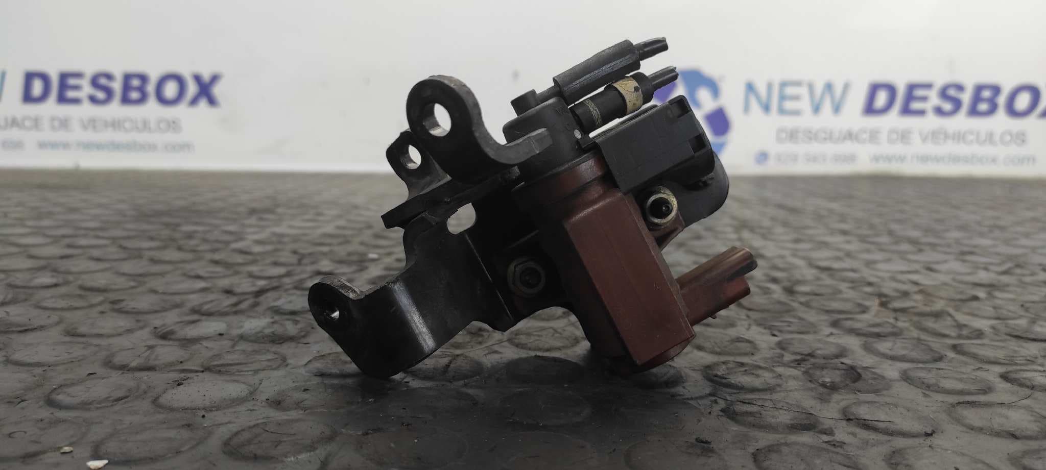 Recambio de VALVULA AIRE ADICIONAL para PEUGEOT 407 SW 2.0 16V HDi FAP CAT (RHR / DW10BTED4) RHR referencia OEM IAM 9654282880   - NEGRO