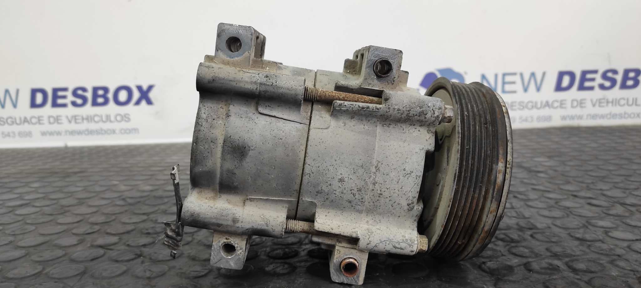 Recambio de COMPRESOR AIRE ACONDICIONADO para FORD EXPLORER 4.0 V6 CAT XS         referencia OEM IAM F77H19D629BA   - GRIS 4